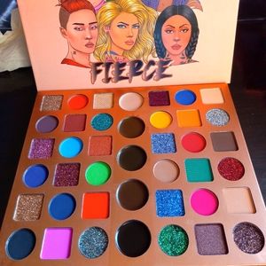 Eyeshadow Palette